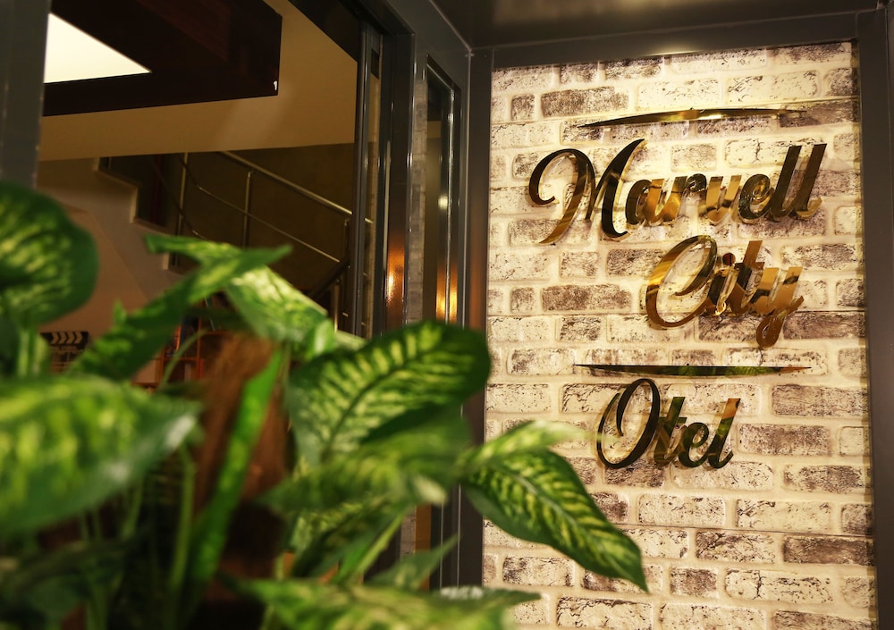 Marvell City Otel 4/33