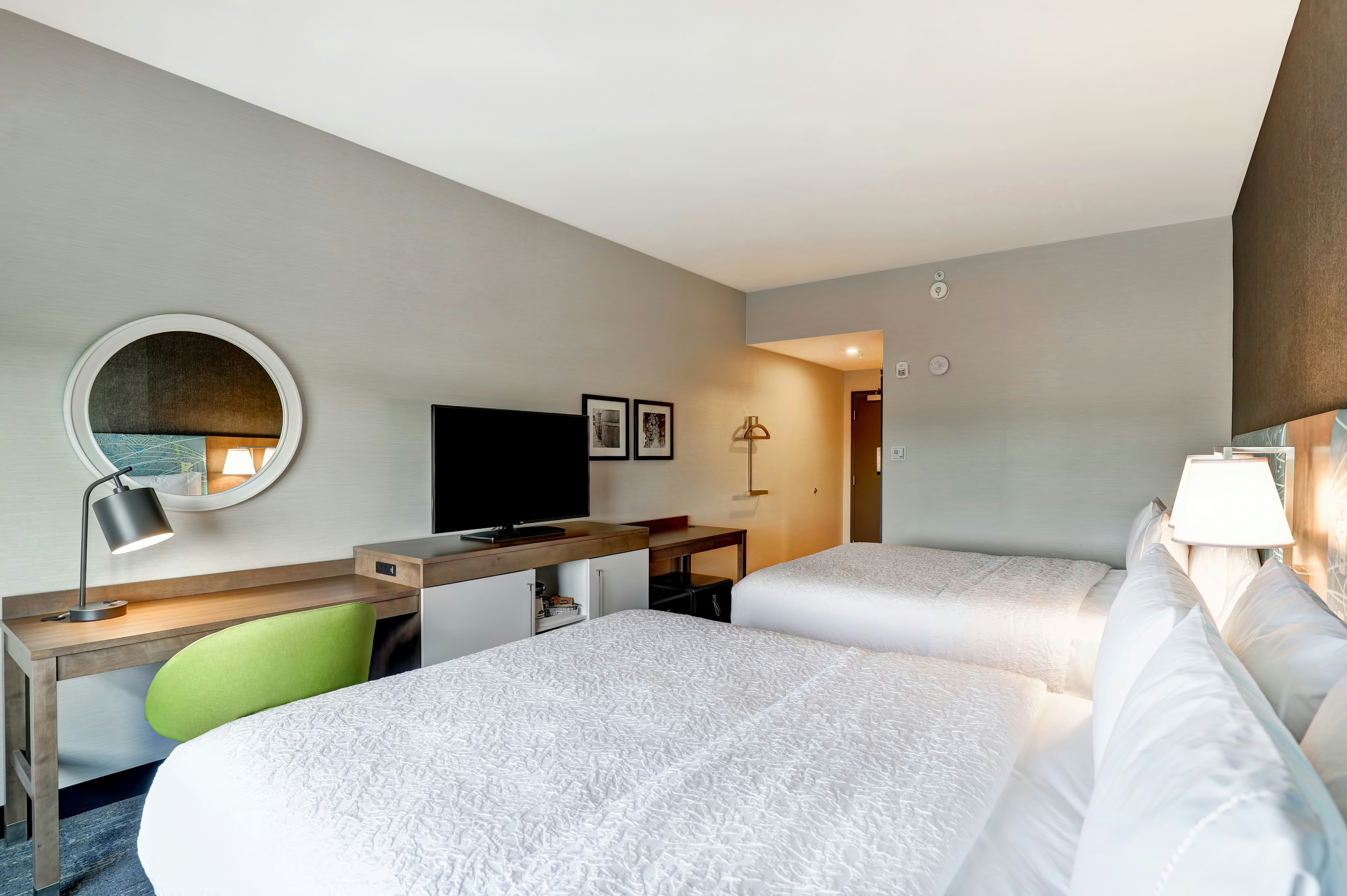 غرفة بسريرين كوين، Hampton Inn St Catharines Niagara On 3/6
