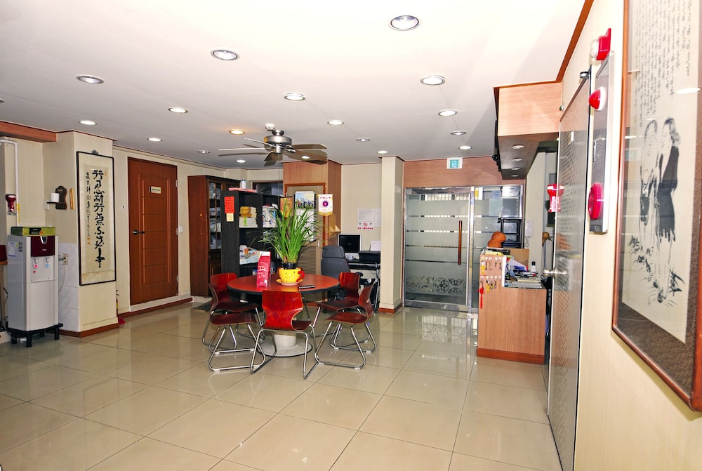Hwaseong Guest House - Hostel 51/66