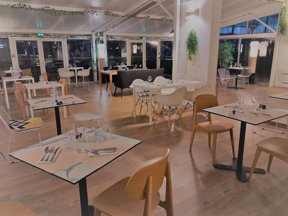 MERCURE LA GRANDE MOTTE PORT 28/46