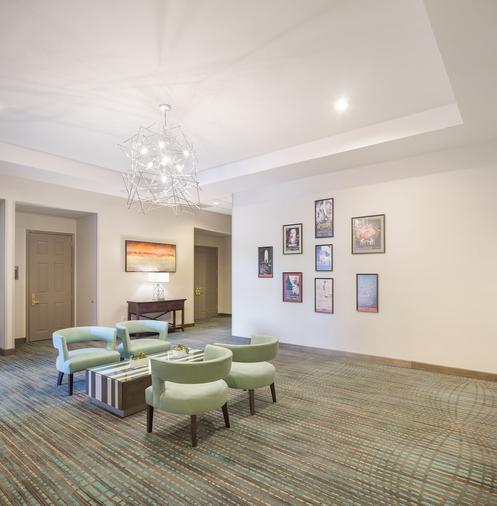 Residence Inn By Marriott Portland Downtown Riverplace 24/53