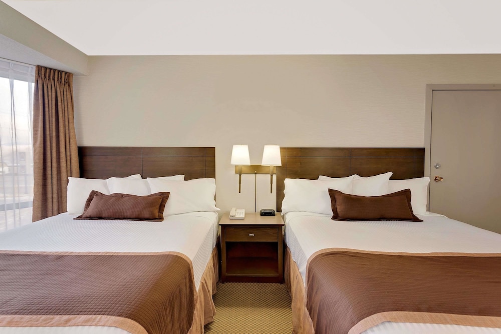 Ramada By Wyndham Kamloops 18/47