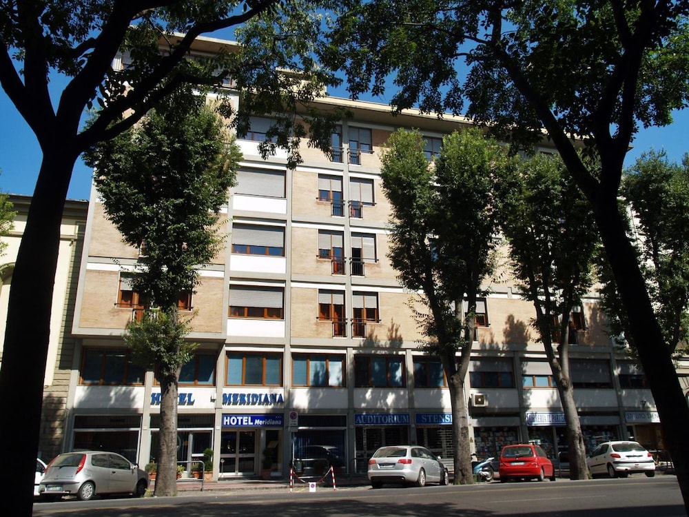 Meridiana Hotel 8/56