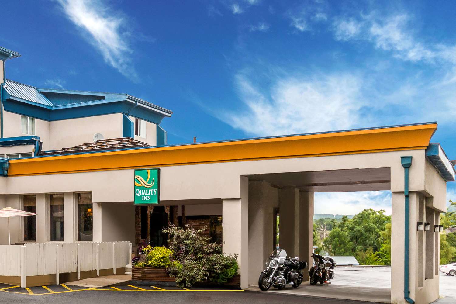 Home2 Suites by Hilton McHenry Deep Creek Lake 1/15