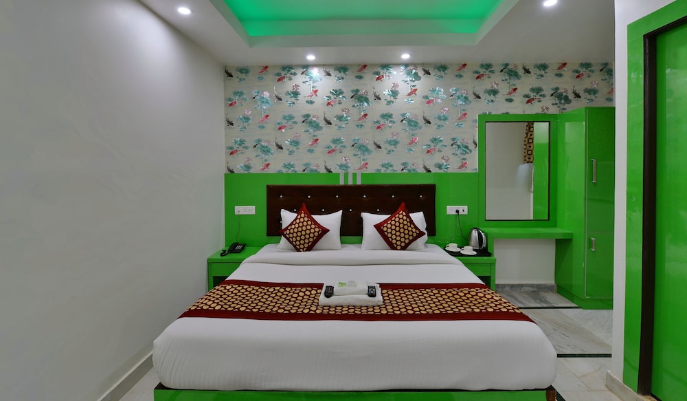Hotel Noida International 21/50