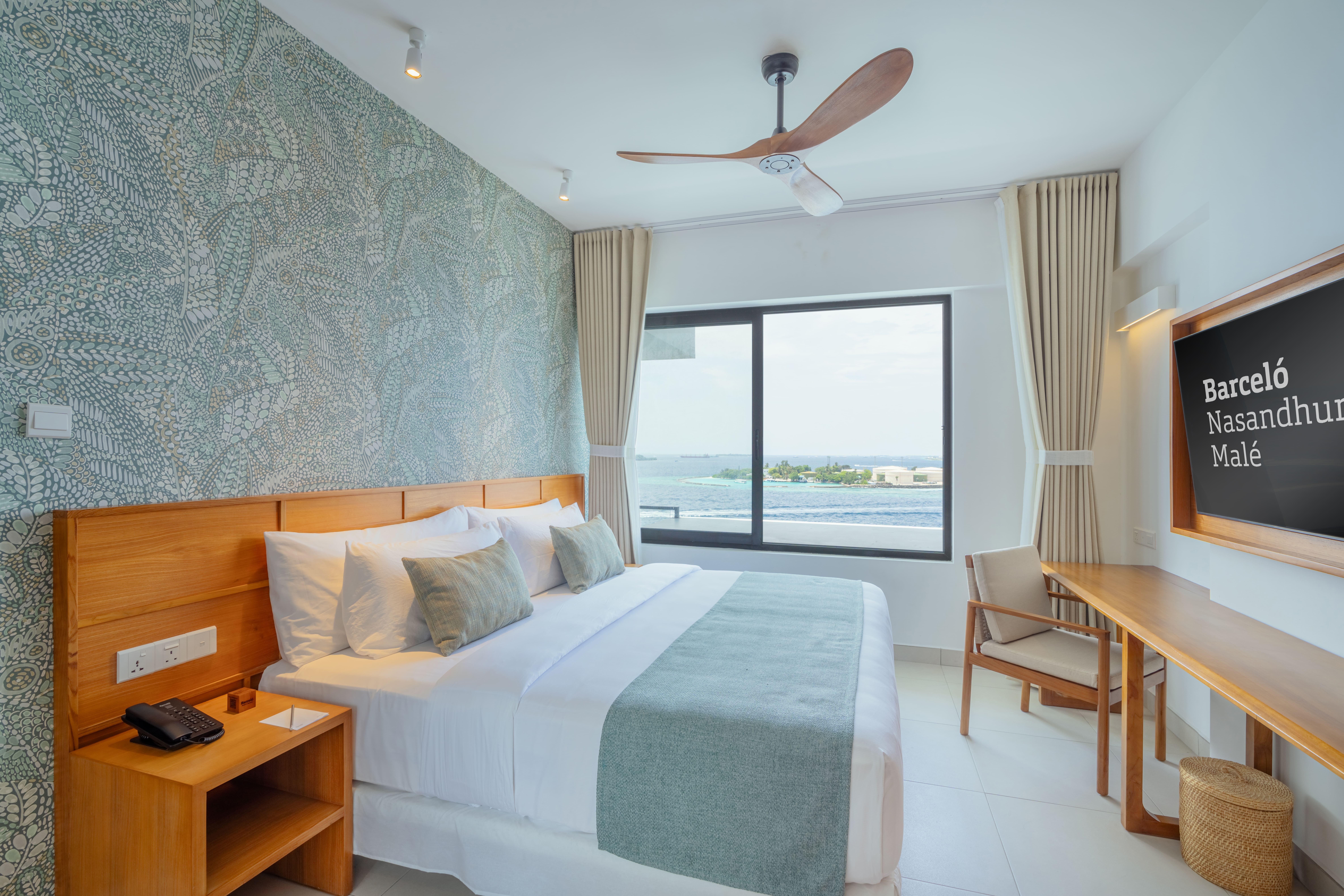 Premium Sea Front 3 Bedroom Master Suite
