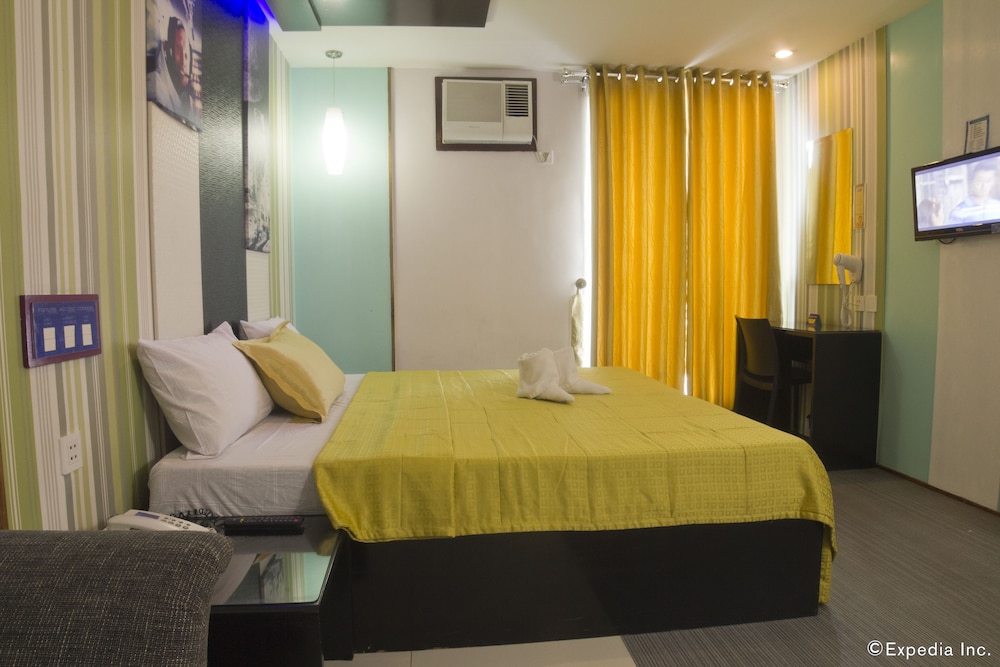 Icon Hotel North Edsa 36/65