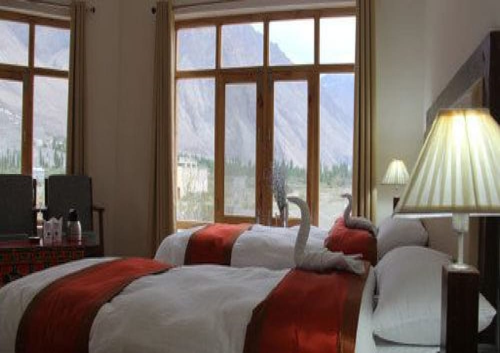 Hotel Grand Nubra 25/35