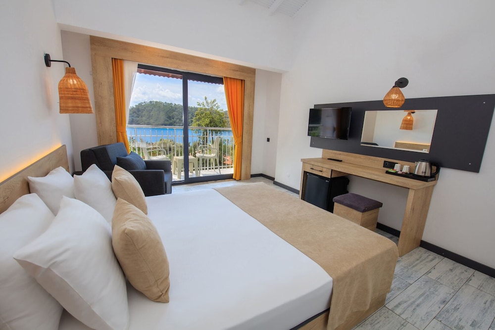 Meri Hotel Oludeniz 25/68