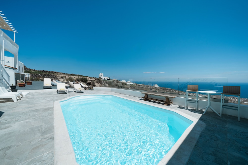 Belle Etoile Villas 71/75