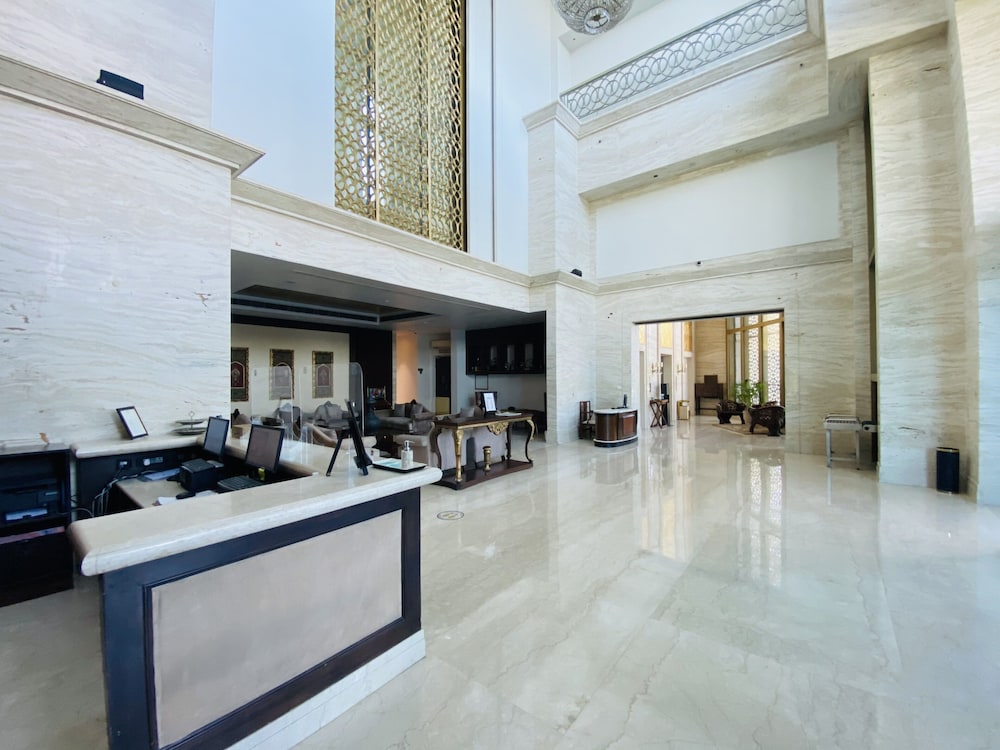 Hotel Seven Seas 10/50