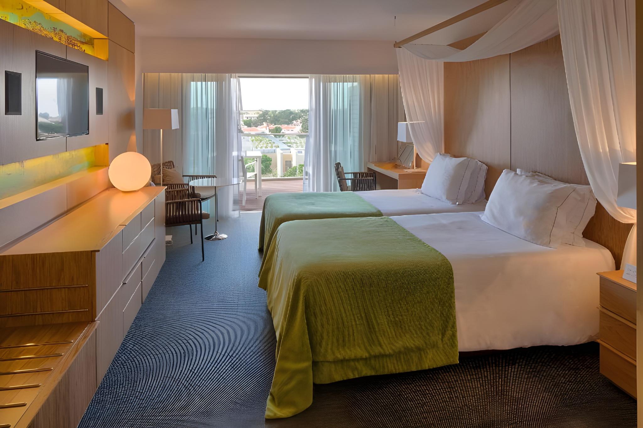 Resort, Deluxe, Double or Twin Bed