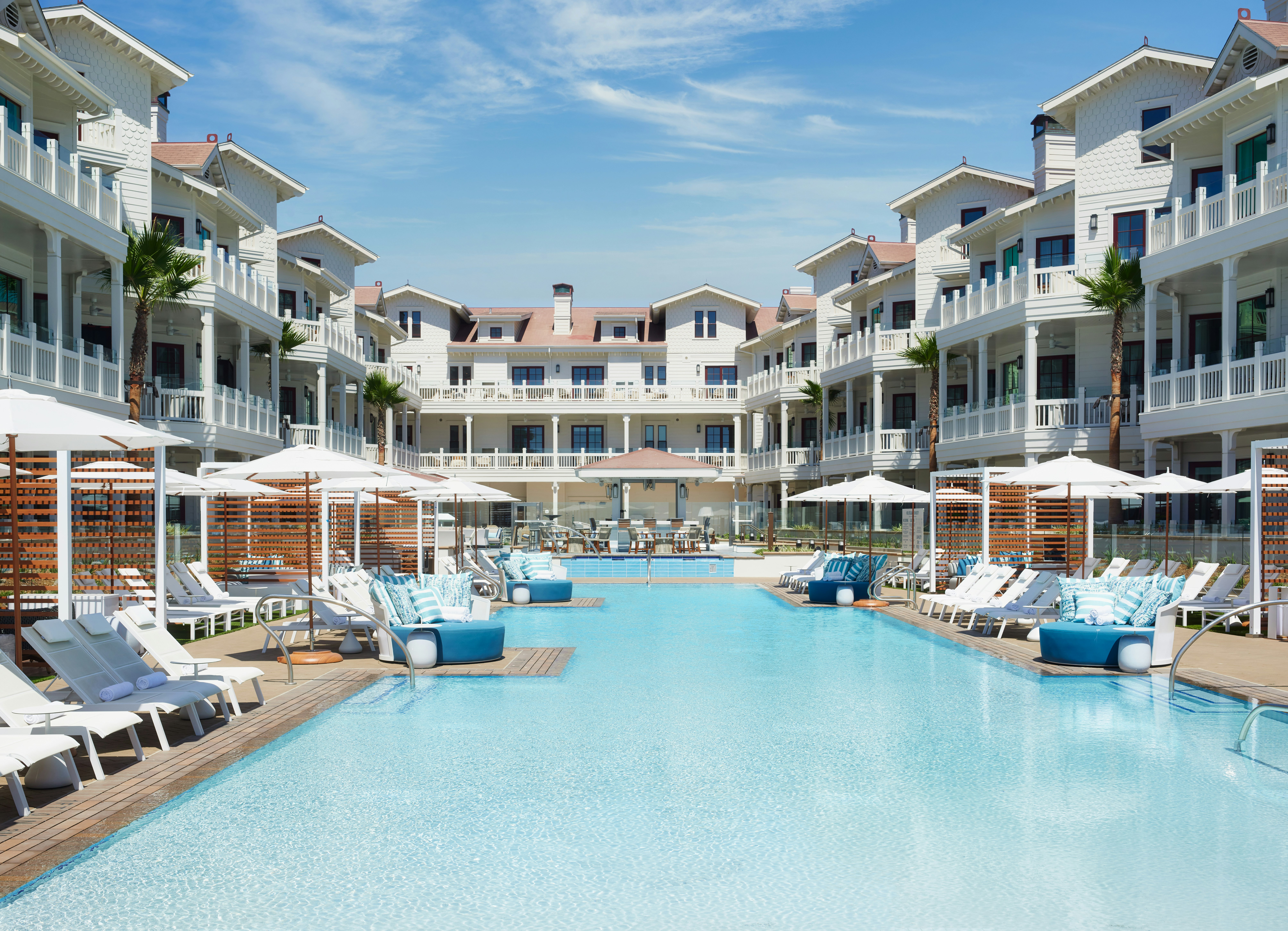 Shore House at The Del, LXR Hotels & Resorts 12/14