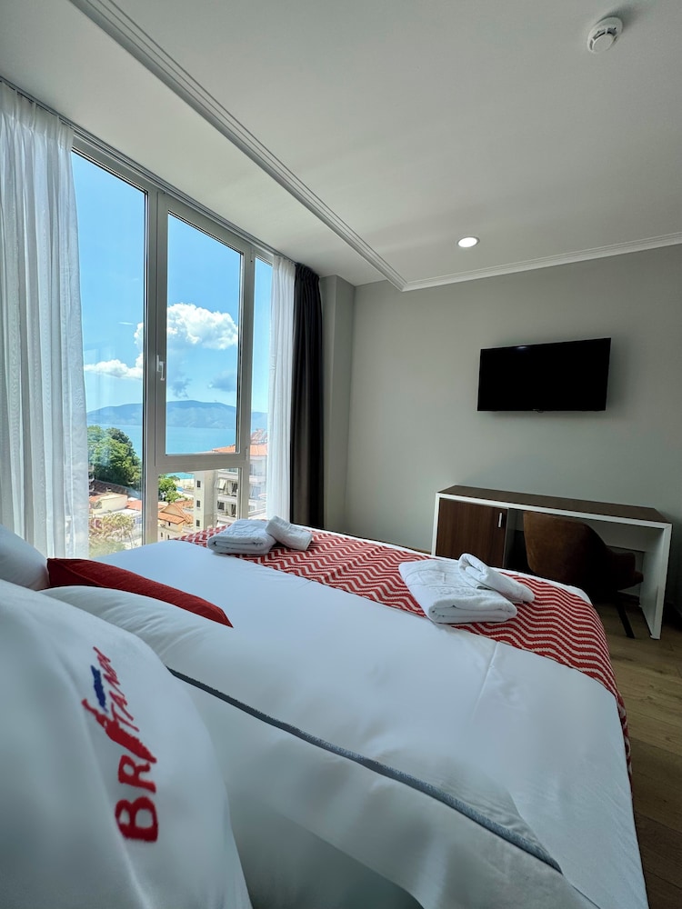 ADEA HOTEL 18/58