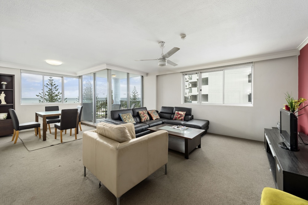 Sandpiper Apartments 36/71