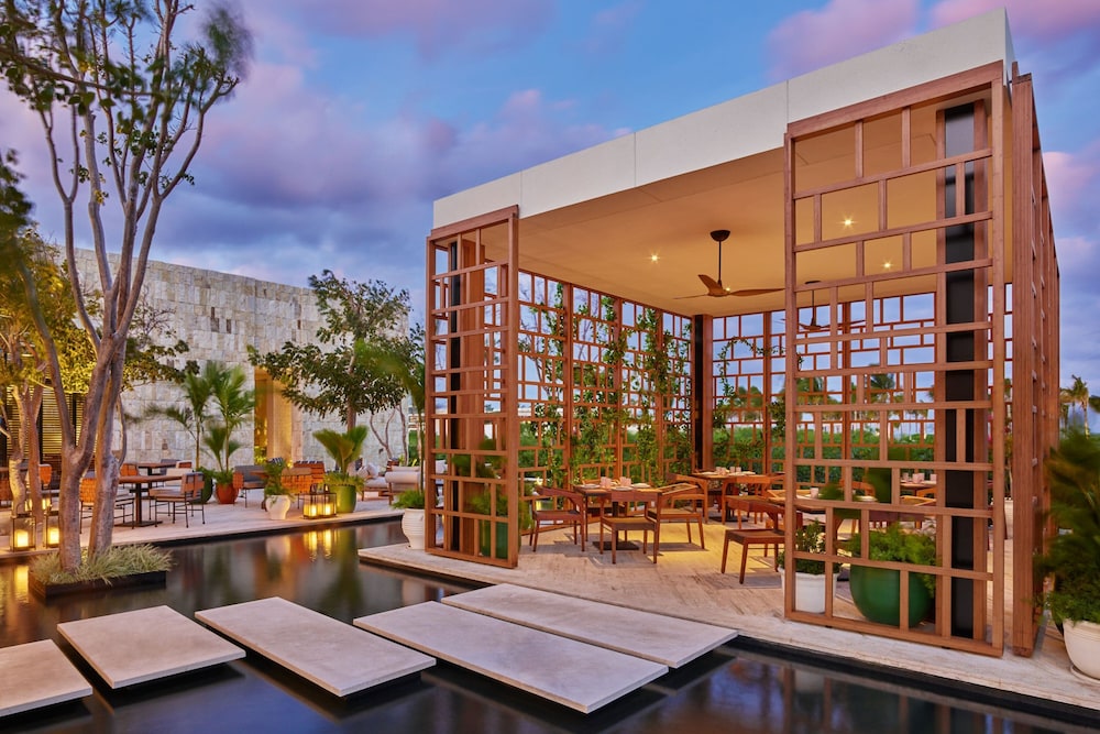The St. Regis Kanai Resort, Riviera Maya 1/50