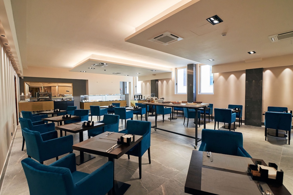 Poledrini Hotel 40/49