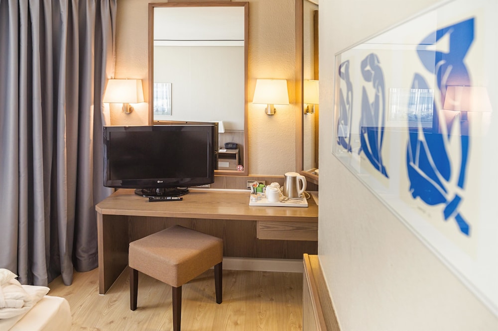 Radisson Hotel Dusseldorf City Center 60/65