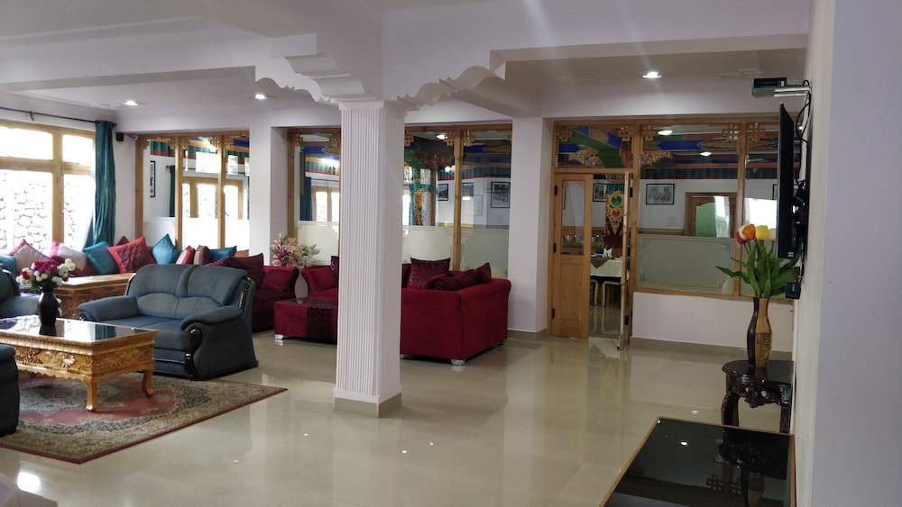 Hotel Royal Ladakh 35/50