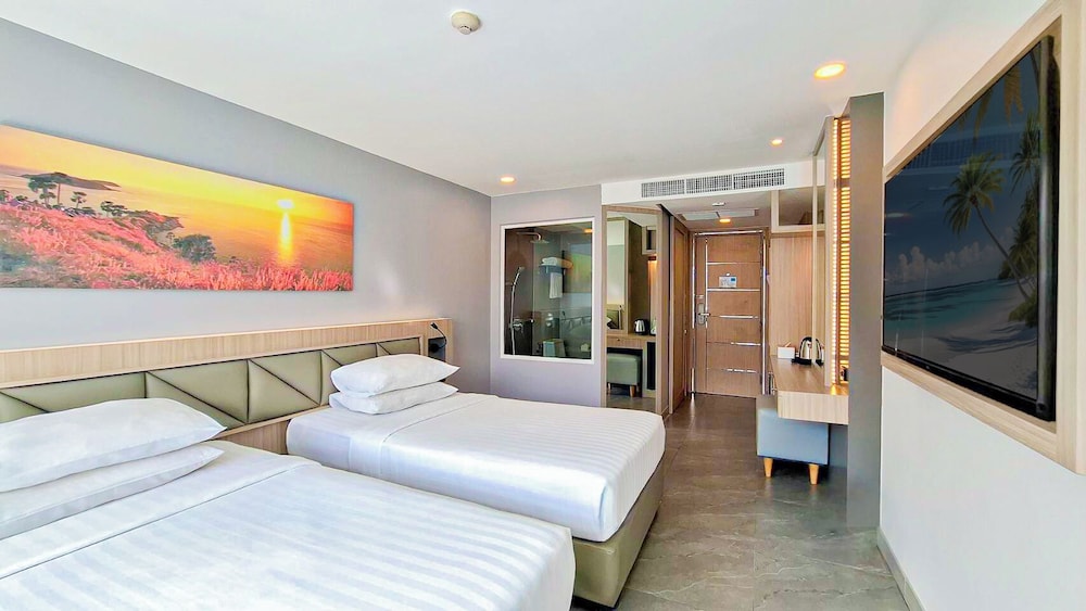 Premium, Superior, Twin Beds