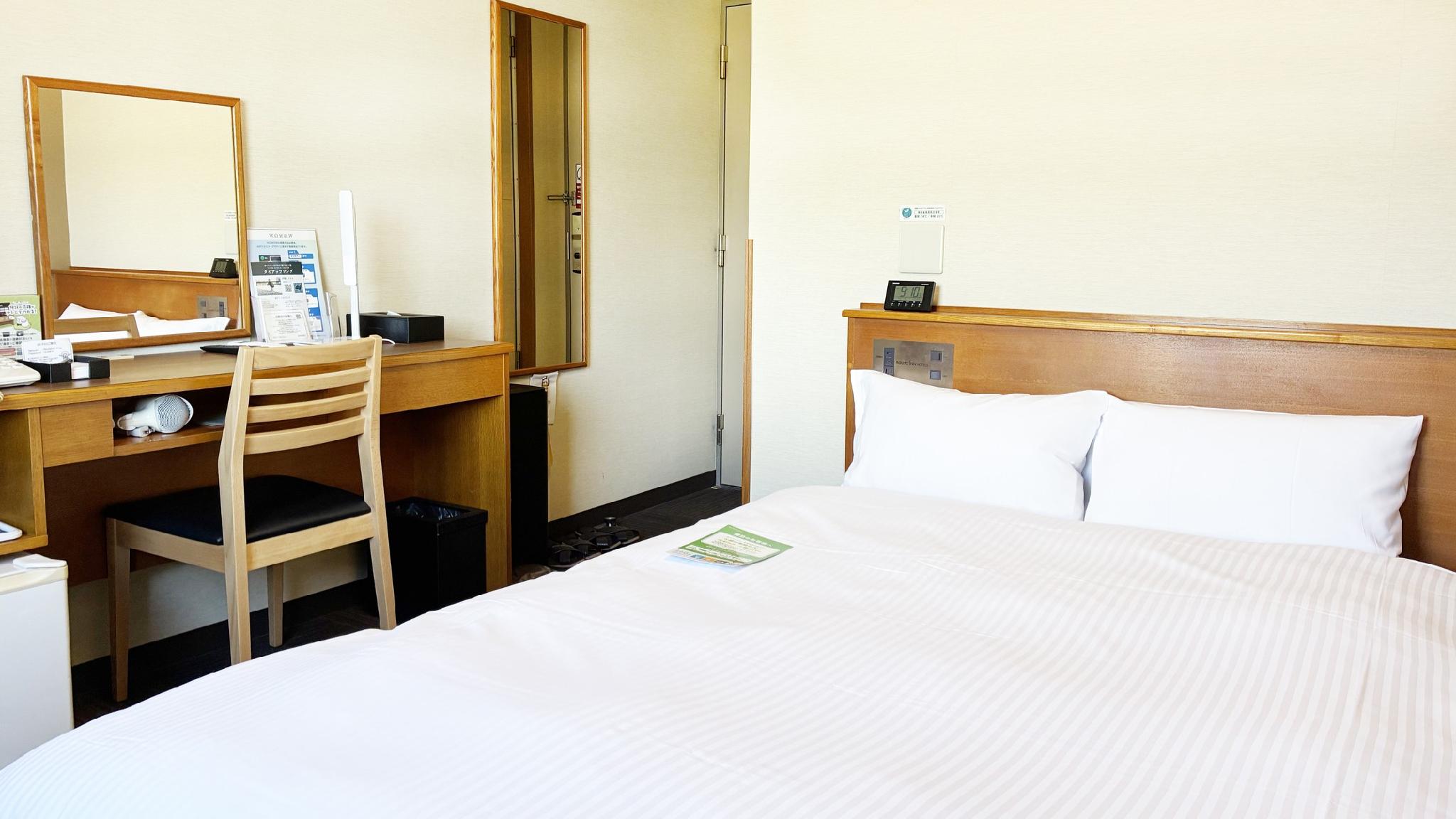 Semi Room, Standard, Semi Double Bed, Smoking