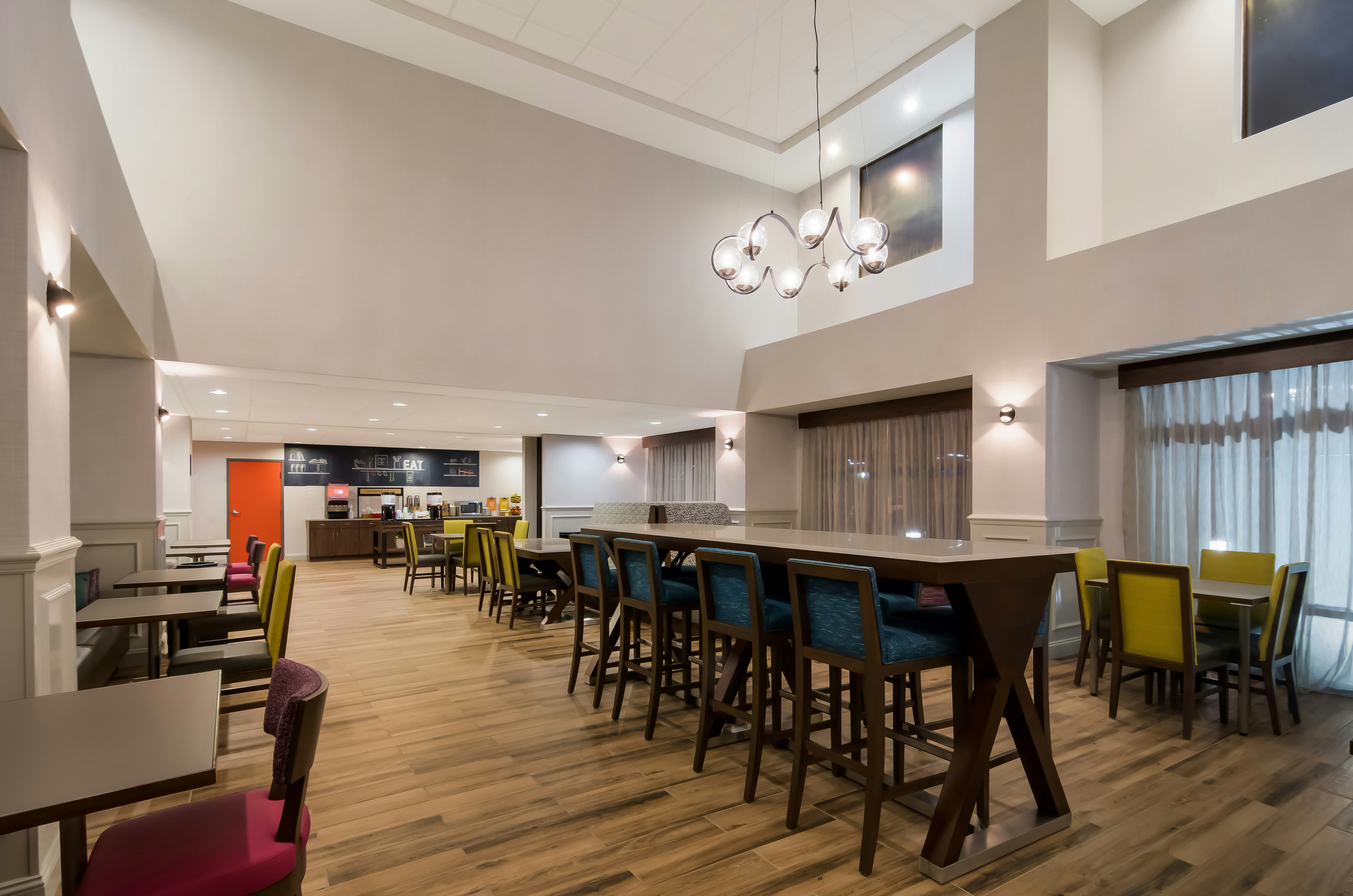 Hampton Inn Wilson Downtown 32/50