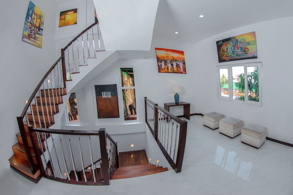 Blue Water Boutique Hotel 40/49