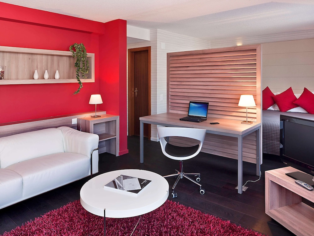 Mercure Plaza Biel 65/75