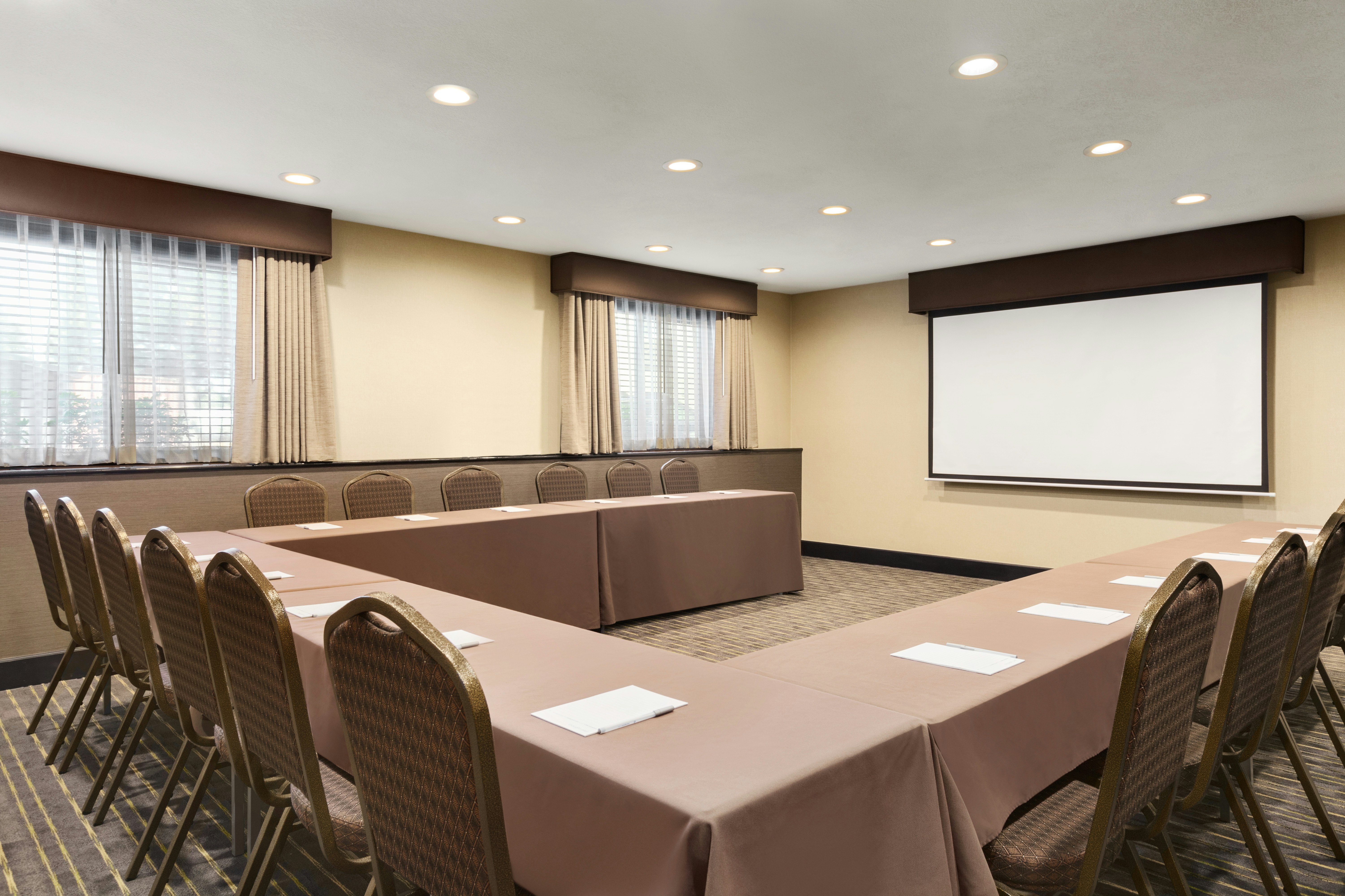 Hampton Inn Portland-Clackamas 35/39