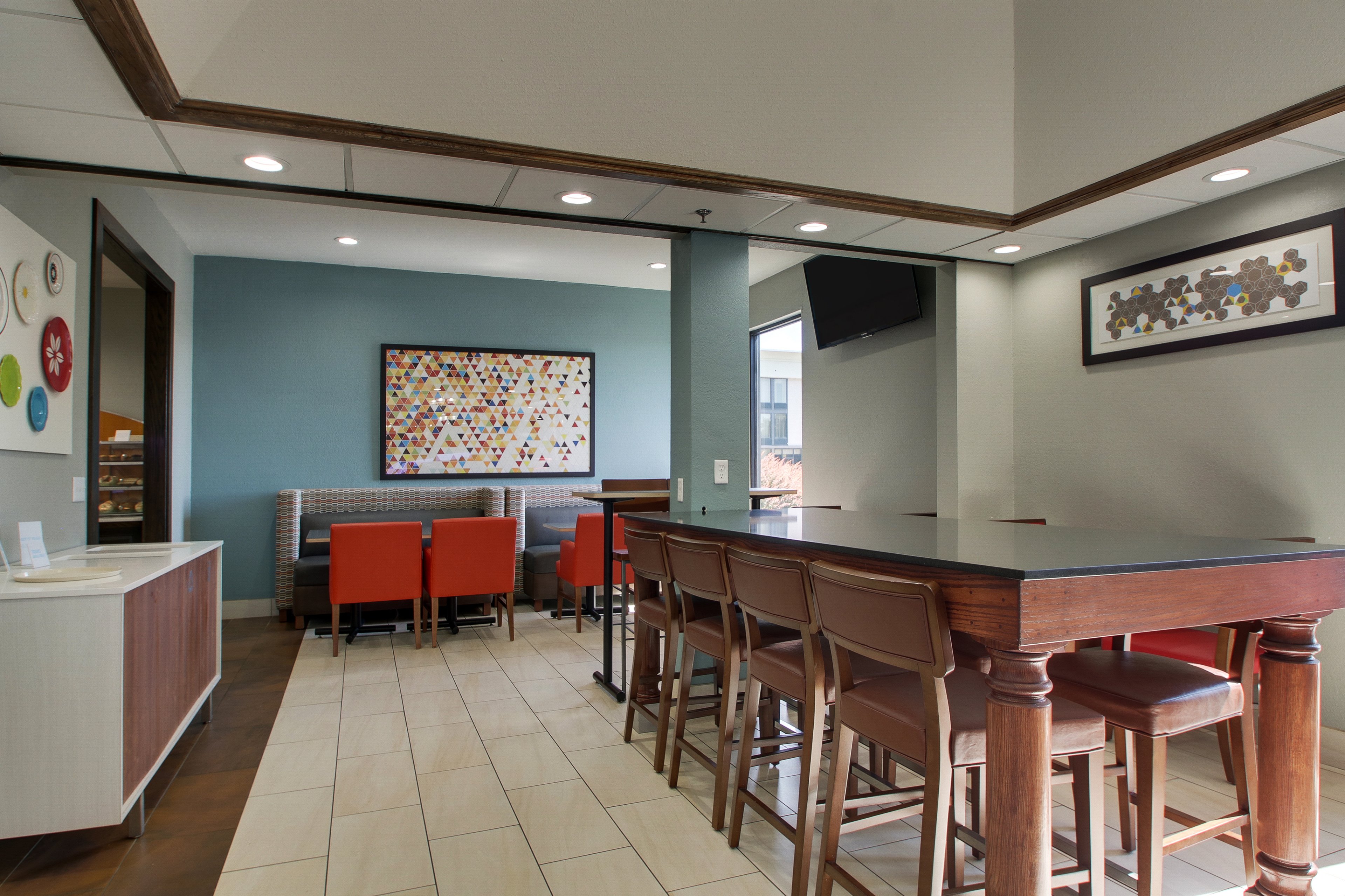 Holiday Inn Express Suites Lebanon 35/57