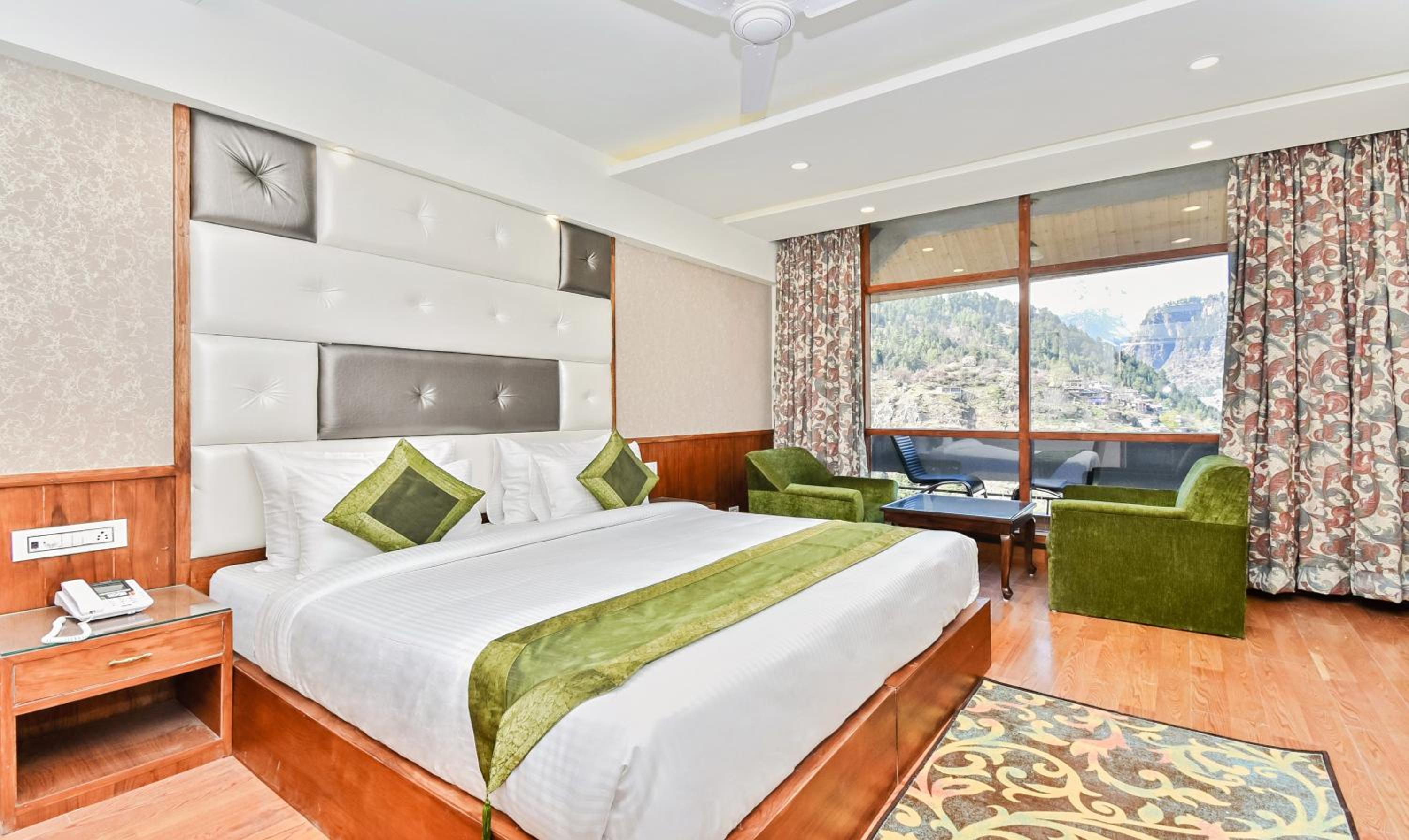 Super, Deluxe, King Bed