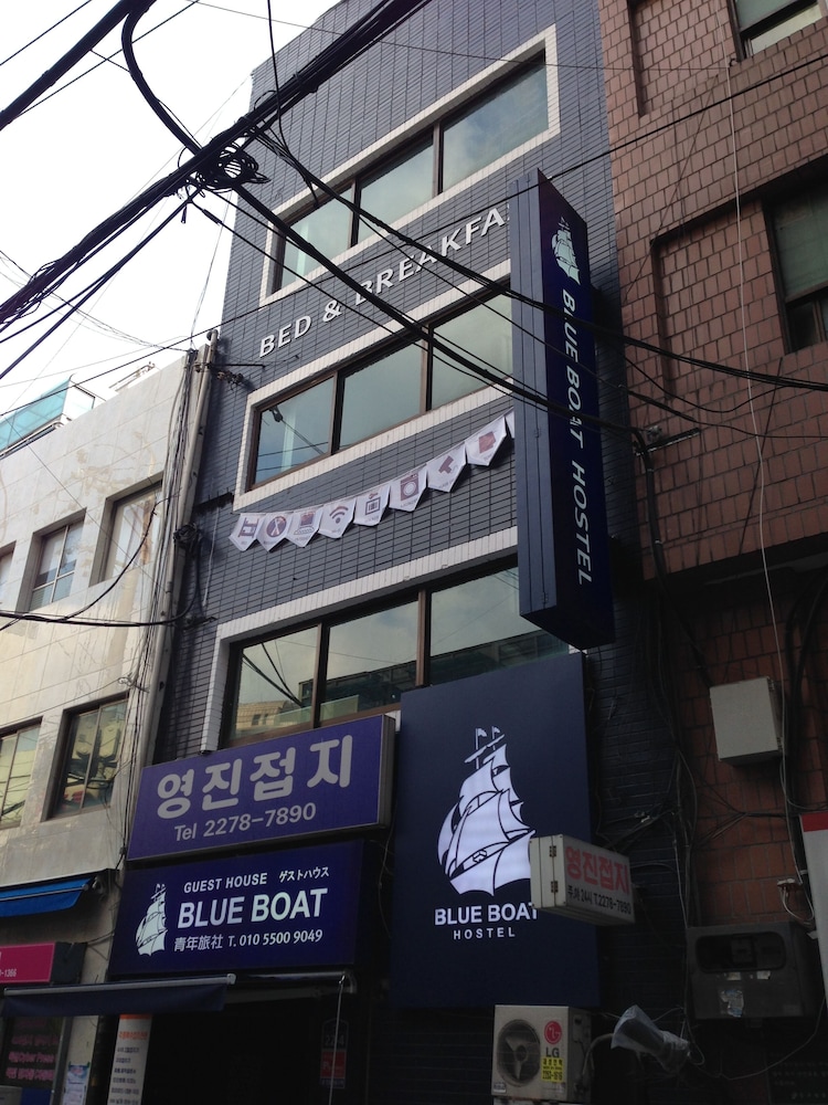 Blueboat Hostel Myeongdong 1/40