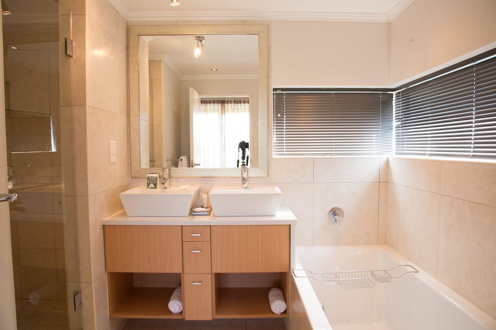 Premier Resort the Moorings Knysna 72/74