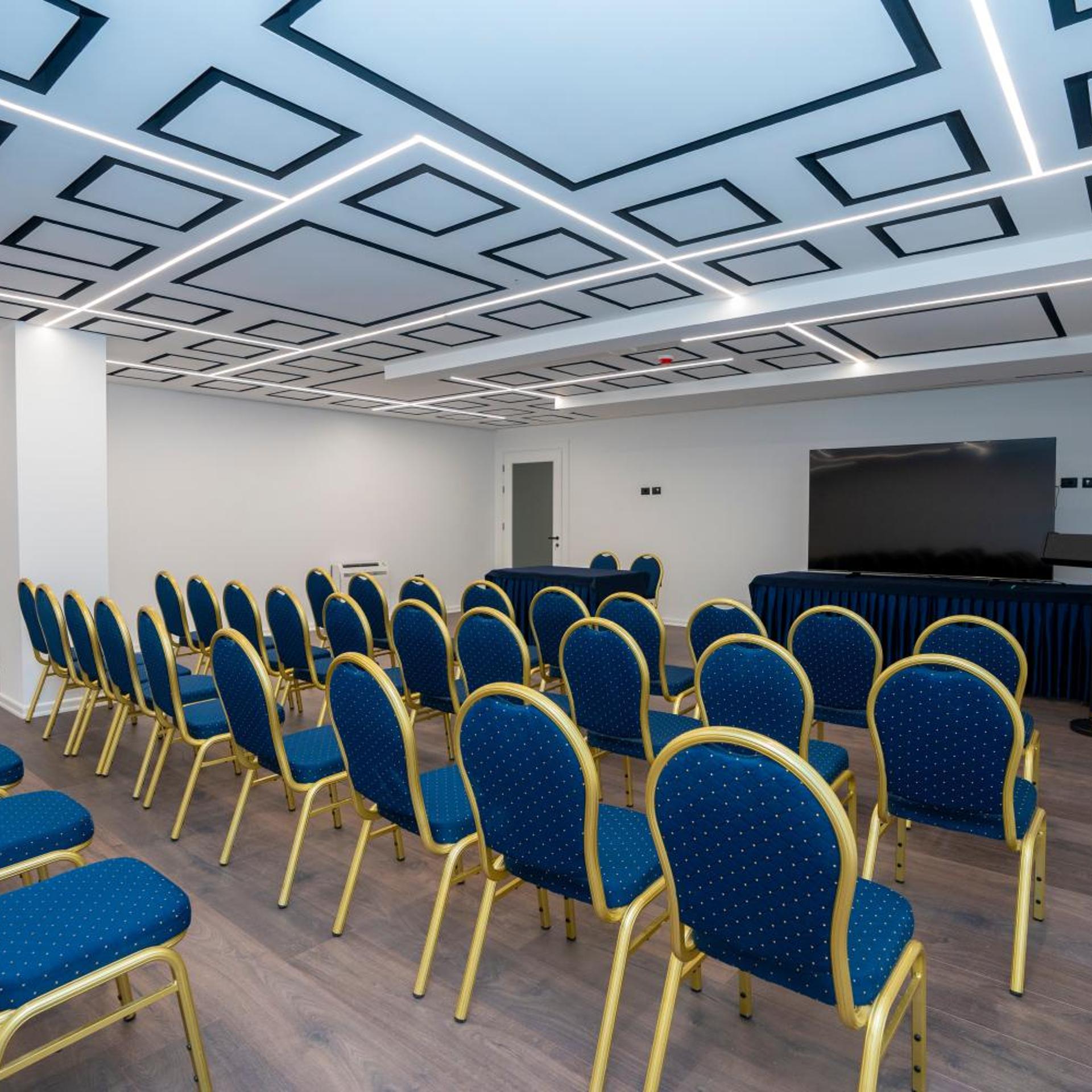 Hotel Mozart 61/70