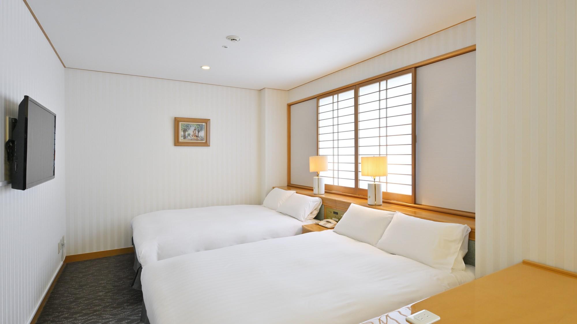 Semi Room, Suite, Semi Double Bed, City View