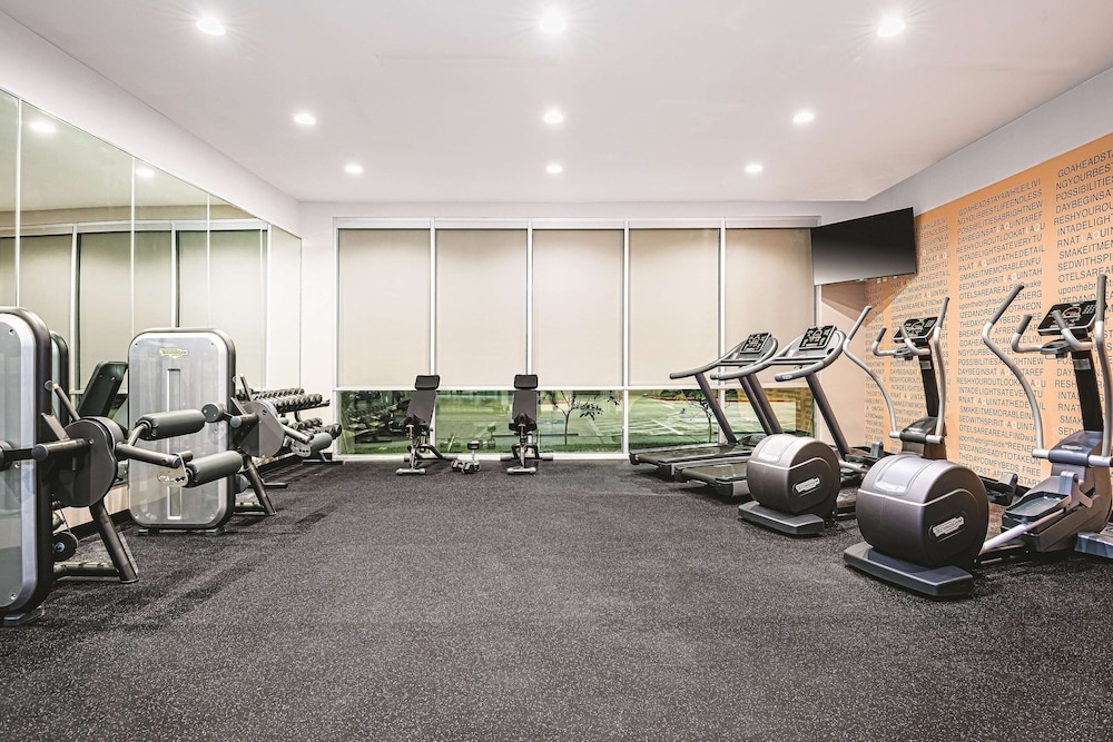 La Quinta Inn And Suites By Wyndham Mcallen Convention Center 29/56