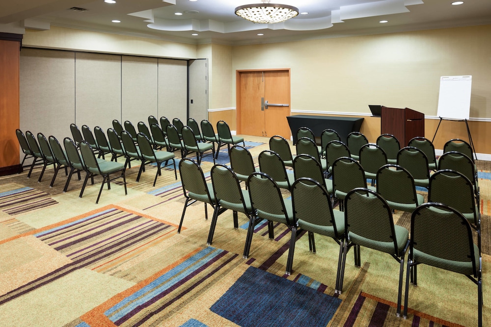 Fairfield Inn Suites Jacksonville Butler Boulevard 41/50
