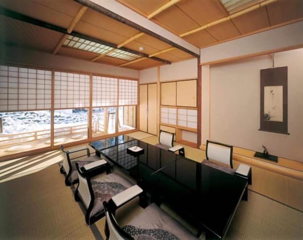 Nishiyama Onsen Keiunkan 31/40