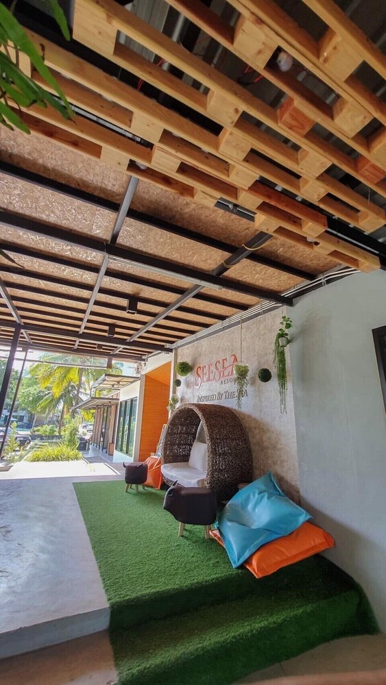 Seesea Resort 44/62