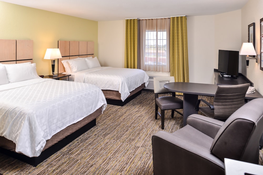 Candlewood Suites Sierra Vista 12/52