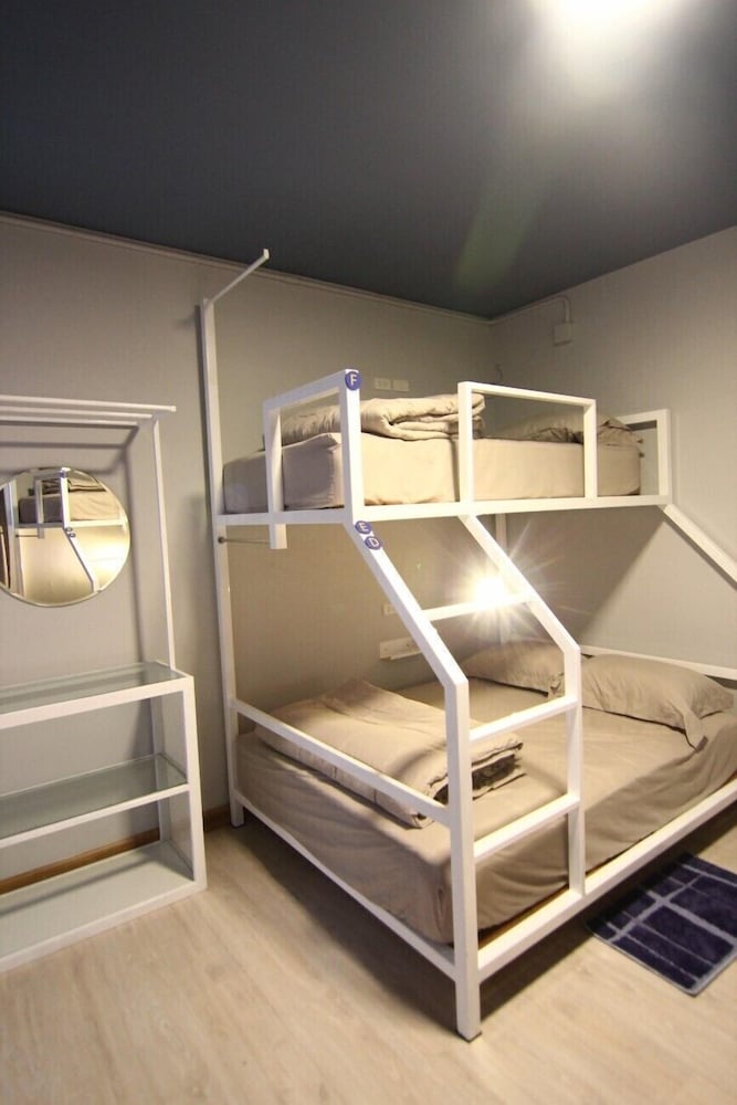 The Moon Hostel Hua Hin 29/68