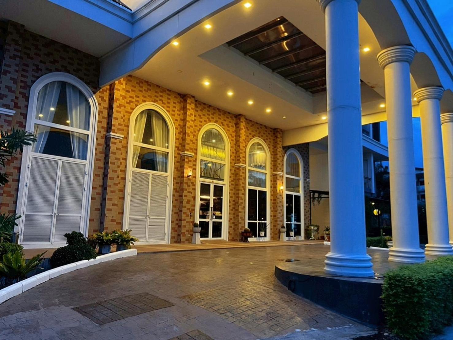 Bright Hotel Khon Kaen 27/50