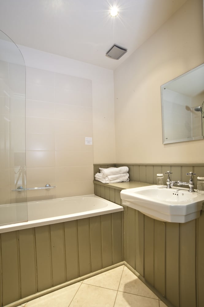 غرفة قياسية بسرير مزدوج، Cuckoo Brow Inn 4/4