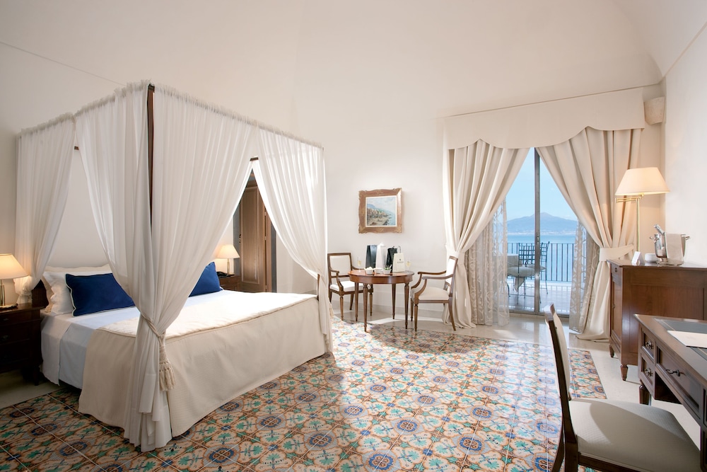 Grand Hotel Angiolieri 30/95