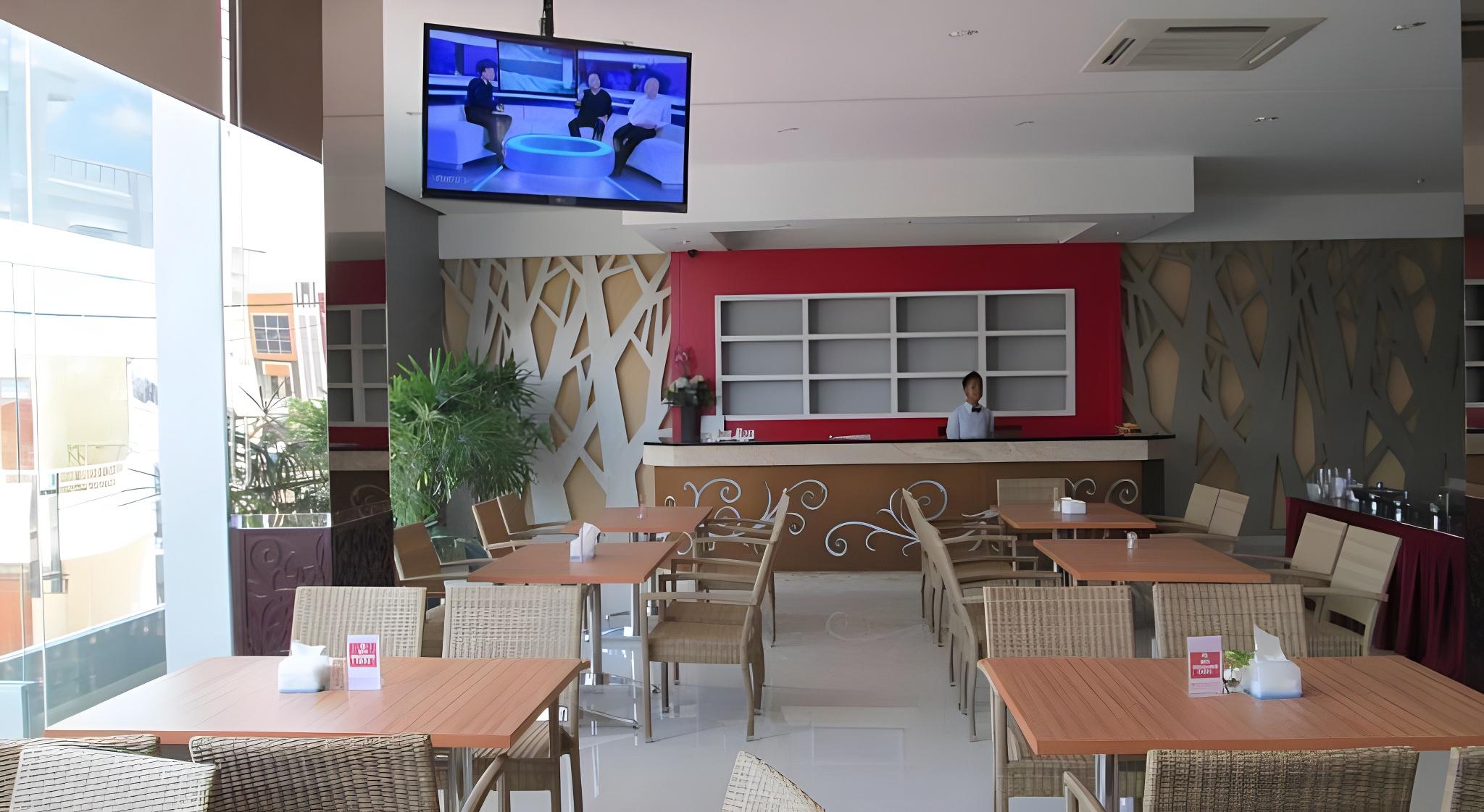 Borneo Hotel 31/37