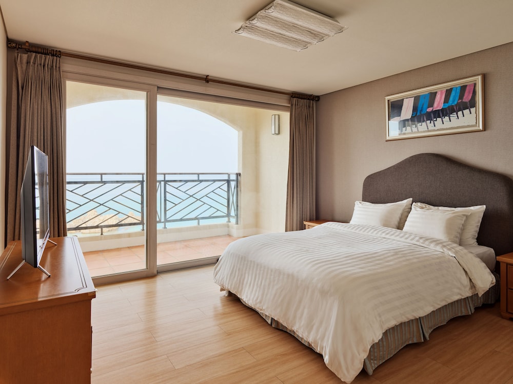 Silver, Suite, Ocean View, Kitchen