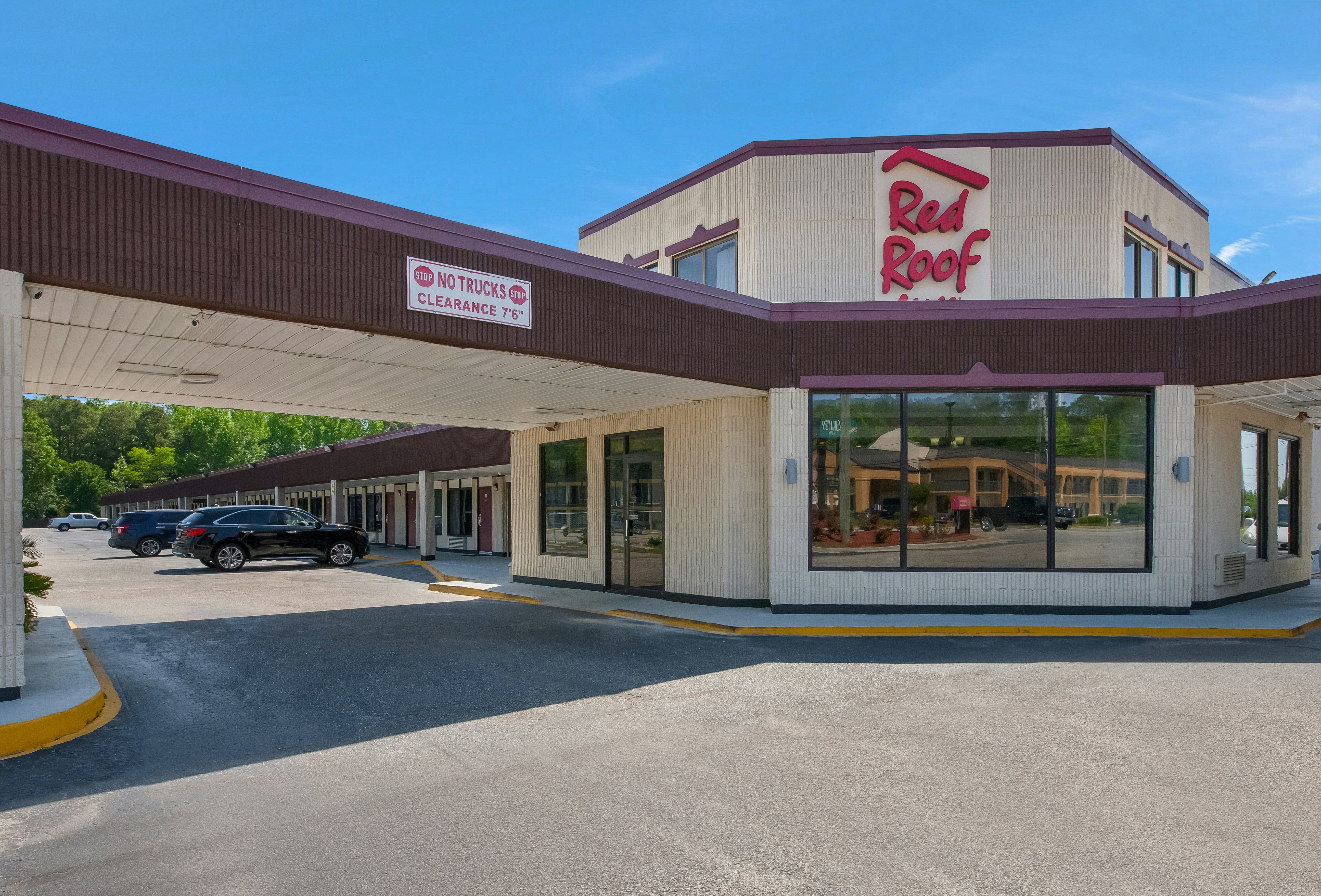 Red Roof Inn Dillon, SC 51/53