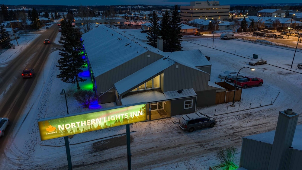 Fort St. John Motor Inn 3/50