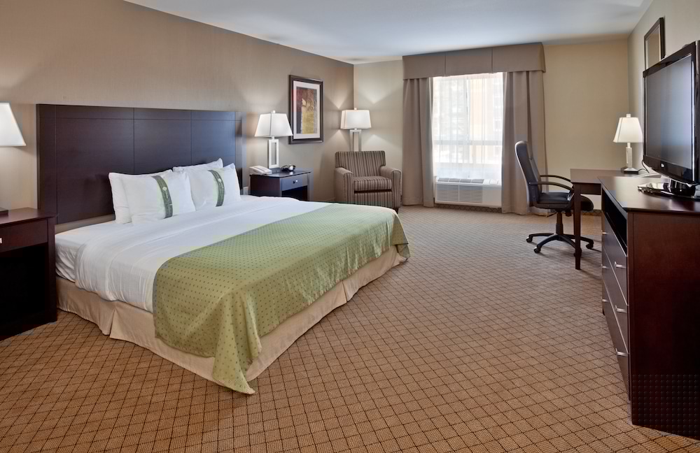 Holiday Inn Hotel Suites Kamloops 23/72