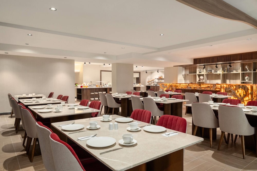 Ramada Residences by Wyndham Istanbul Haramidere 36/48